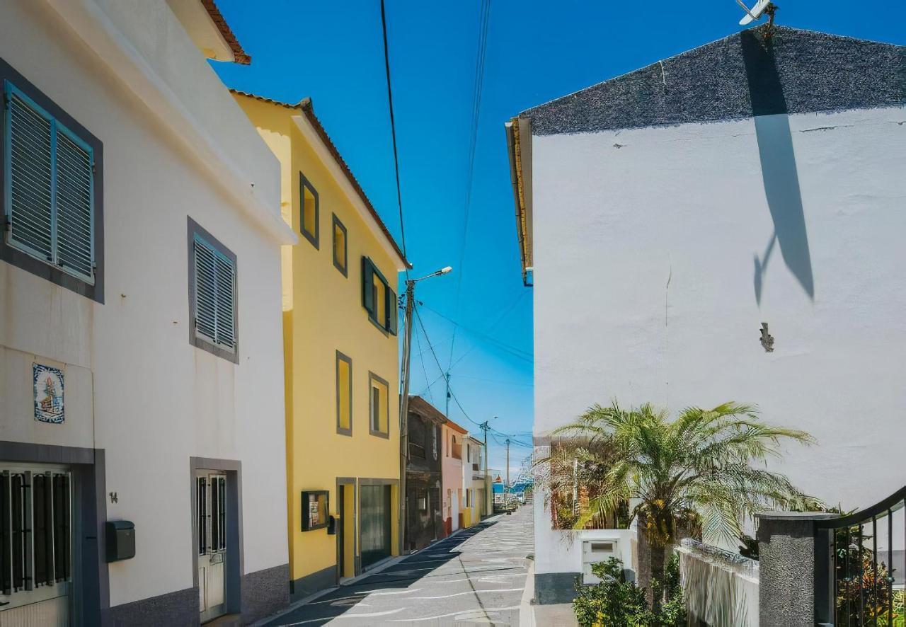 The Yellow House Paul do Mar  Luaran gambar