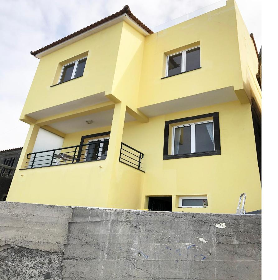 The Yellow House Paul do Mar  Luaran gambar