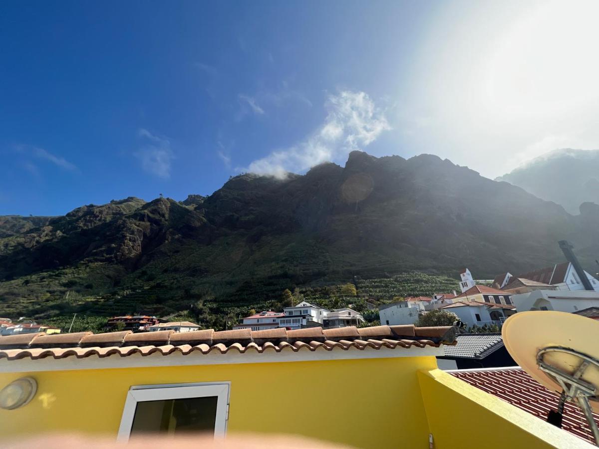 The Yellow House Paul do Mar  Luaran gambar